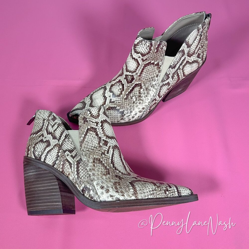 Vince Camuto Gradina Leather Snakeskin Ankle Bootie Size 9.5 - Picture 16 of 16